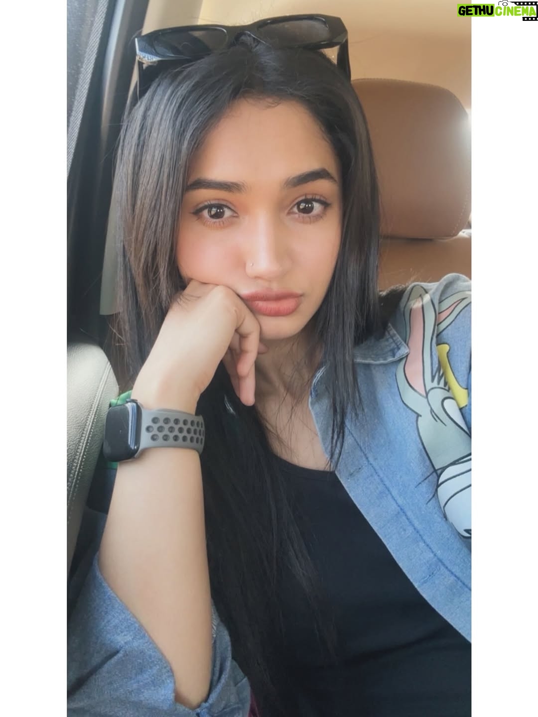 Reeshma Nanaiah - 178.3K Likes - Sumsumne was just listening to this song 🤪😉