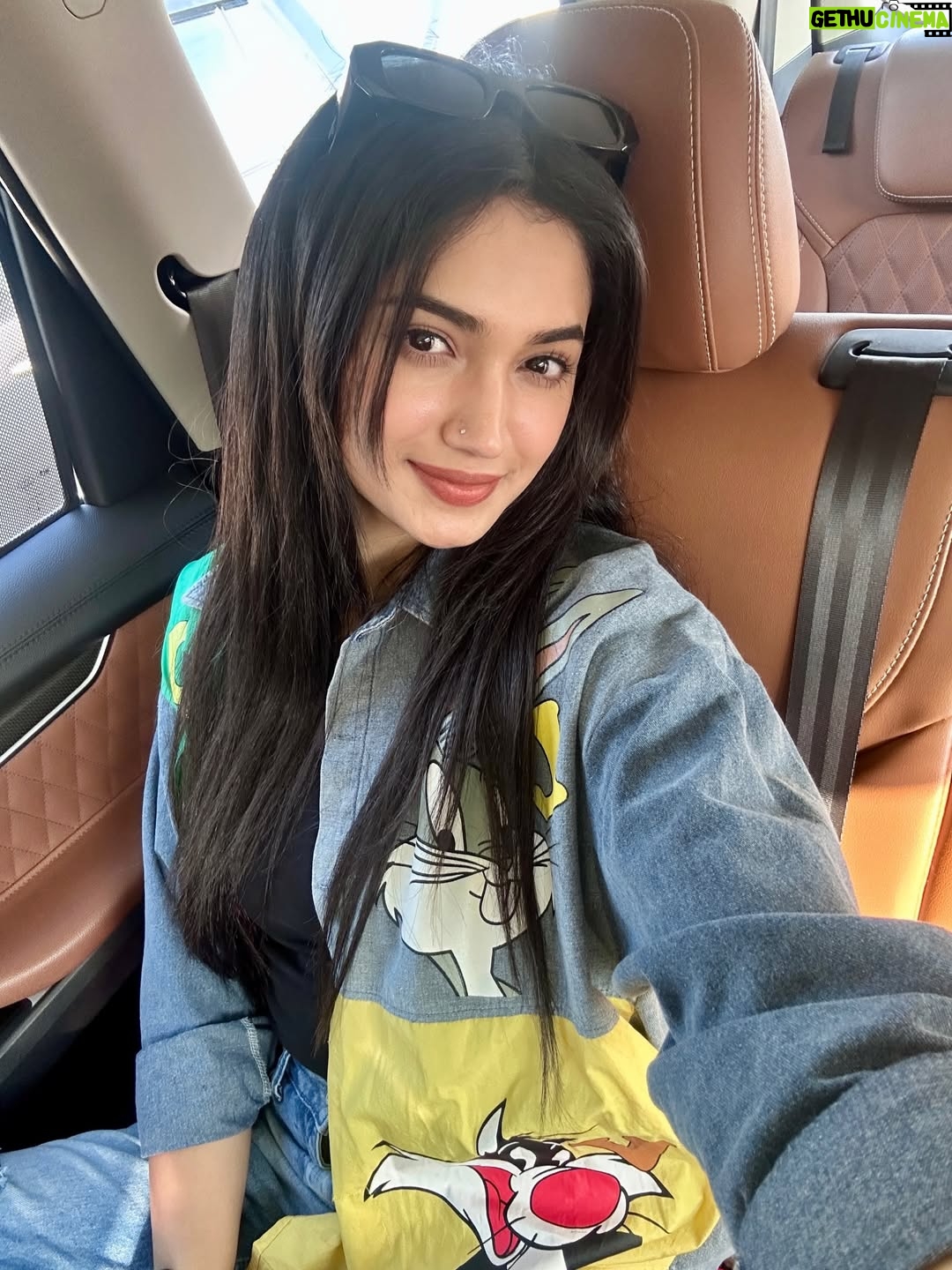 Reeshma Nanaiah - 178.3K Likes - Sumsumne was just listening to this song 🤪😉