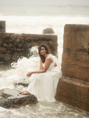 Reshma Muralidharan Instagram - The calm I prayed for 🤍✨

Shot & Edited by @prasami_photography