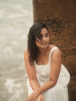 Reshma Muralidharan Instagram - The calm I prayed for 🤍✨

Shot & Edited by @prasami_photography