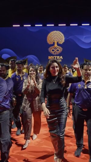 Rimi Sen Instagram - A great honor and privilege to welcome the Bollywood star, @subhamitra03 to #Mytra2025 ❤️
One of the best and finest actor and human I’ve met in my life.
You are a woman of substance, a unique tenacity seen in few and a blessing to everyone — whose heart you always touch!
Love you always!
Your #MytraFamily 🔥🙏🏼❤️
#livelovelaugh