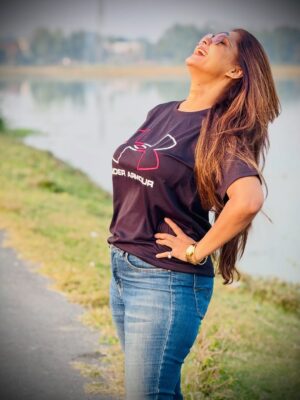 Rinku Ghosh Instagram - To life
Living in the moment is the way to happinessâŚ.
#happyness#positivity#likeforlikes