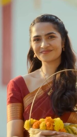 Rukmini Vasanth Instagram - Different days, different stories, same love for what I do. Thank you for making this year so special ♥️