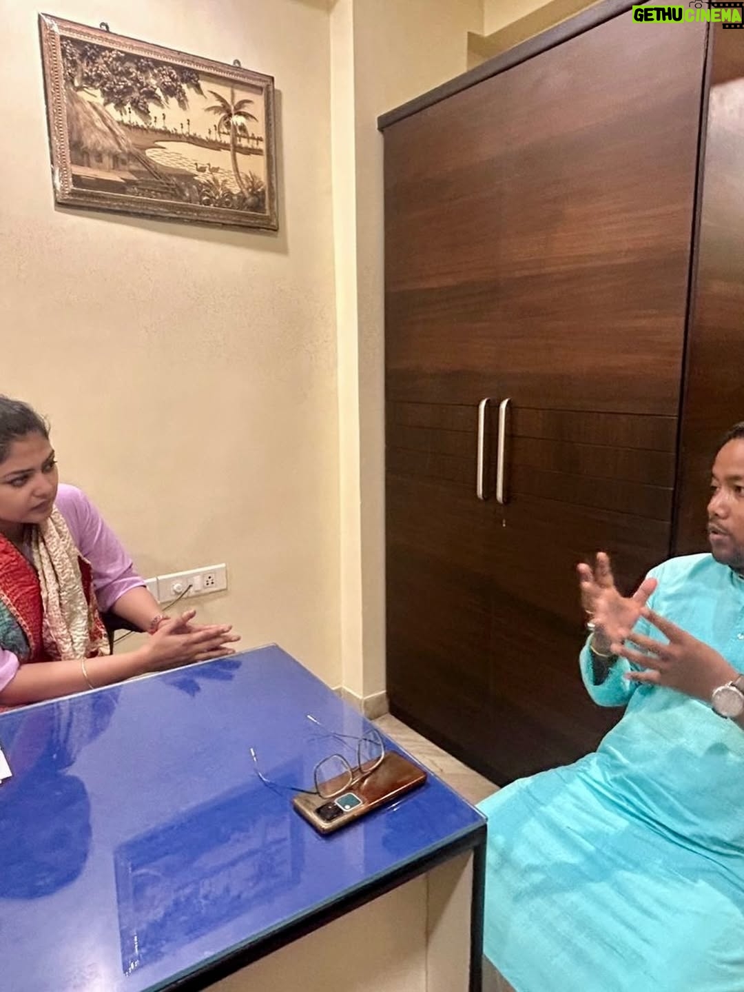 Saayoni Ghosh - 49.3K Likes - Organisational Review Meeting with district youth presidents of Malda, Uttar Dinajpur, Dakshin Dinajpur, Coochbehar, Alipurduar, Jalpaiguri, Darjeeling Plains organısational districts at Trinamool Bhavan.