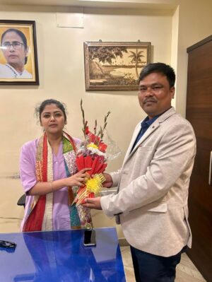Saayoni Ghosh Instagram - Organisational Review Meeting with district youth presidents of Malda, Uttar Dinajpur, Dakshin Dinajpur, Coochbehar, Alipurduar, Jalpaiguri, Darjeeling Plains organısational districts at Trinamool Bhavan.