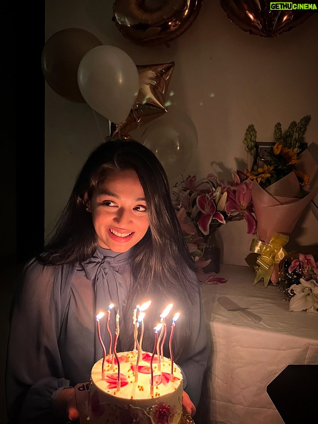 Samiksha Jaiswal - 23K Likes - Heart full of warmth, space filled with flowers — Thank you for all the love.” 🤍 ✨