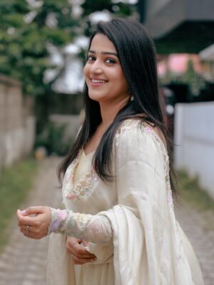 Samskruthy Shenoy Instagram - Thank you for this beautiful costume @swaasa_fashion @swaasa_rentals ❤️

PC - @pixelpoet_alan