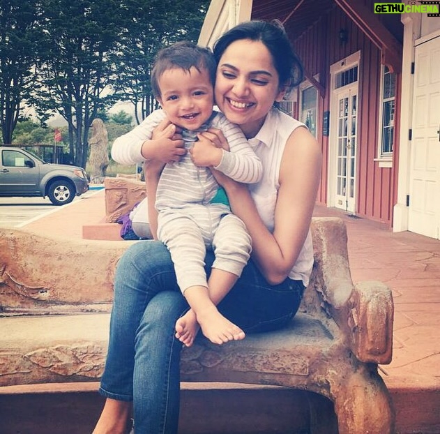 Samvrutha Sunil - 191K Likes - My 2016 - a year when my world revolved around Agastya and I tasted motherhood for the first time! ♥️🧿