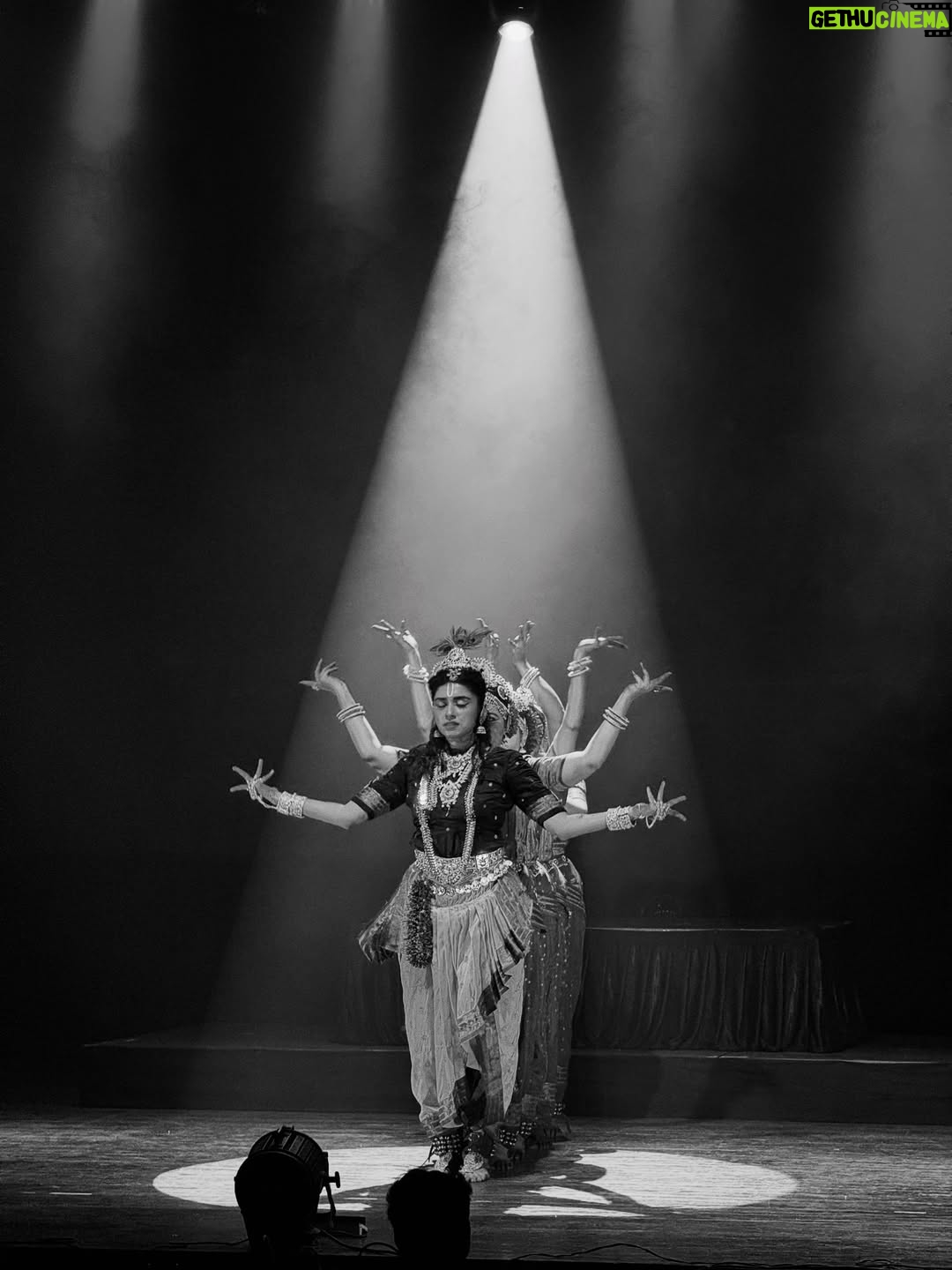 Sanskruti Balgude - 1K Likes - If you want to see this magic go for the colourful one. It’s Beautiful. Amazing show Directed by @sanskruti_balgude_official 😀💃🏻
Superb Lighting and Performance 👌🏻
Co-Produce by @kedar_juris05 🤩
.
I shot this in black and white. 
Shot on IPhone @apple 😉
#Dance #Lights #krishnalovers❤️ #sanskrutibalgude