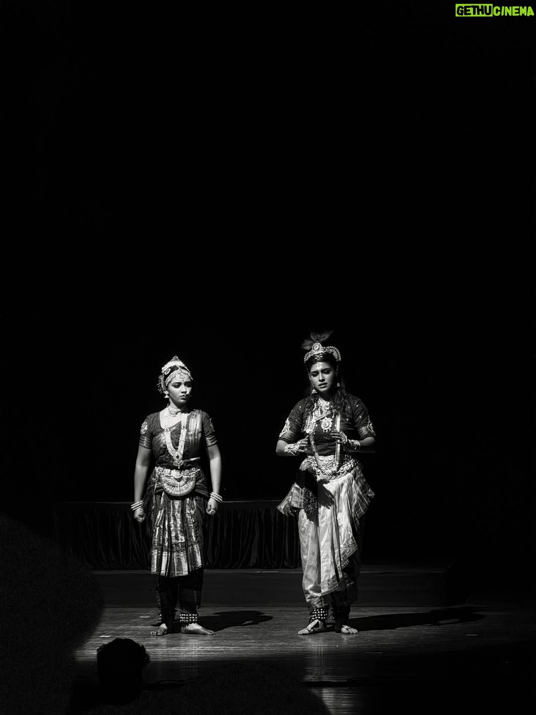 Sanskruti Balgude - 1K Likes - If you want to see this magic go for the colourful one. It’s Beautiful. Amazing show Directed by @sanskruti_balgude_official 😀💃🏻
Superb Lighting and Performance 👌🏻
Co-Produce by @kedar_juris05 🤩
.
I shot this in black and white. 
Shot on IPhone @apple 😉
#Dance #Lights #krishnalovers❤️ #sanskrutibalgude