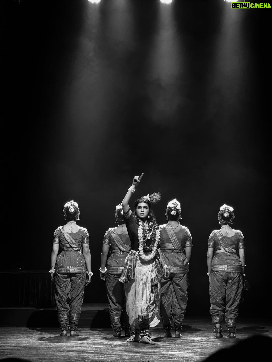 Sanskruti Balgude - 1K Likes - If you want to see this magic go for the colourful one. It’s Beautiful. Amazing show Directed by @sanskruti_balgude_official 😀💃🏻
Superb Lighting and Performance 👌🏻
Co-Produce by @kedar_juris05 🤩
.
I shot this in black and white. 
Shot on IPhone @apple 😉
#Dance #Lights #krishnalovers❤️ #sanskrutibalgude