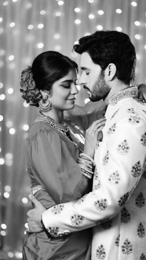 Sayantani Ghosh Instagram - 🧿05.12.2021~05.12.2025🧿♾️
🌷Happy 4th Wedding Anniversary Pati @anugrah0070 🌷
Blessed to have you in my life .. I love you 💕❤️
.
.
#togetherforever ♾️