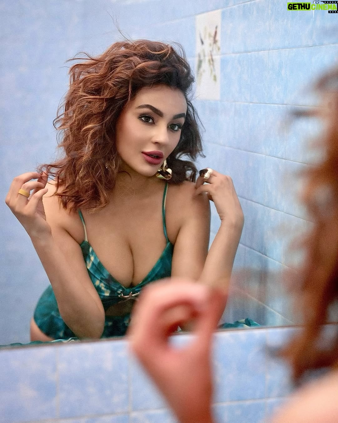Seerat Kapoor - 26.7K Likes - A look that carries ocean secrets to shore, wrapped in starfish details and soft sheer flow! 🌊🧜🏻‍♀️

Styled by @officialanahita 
Wearing: @twirl_around_world x @_anushkapuri_ 
Photographed by: @pranav.foto