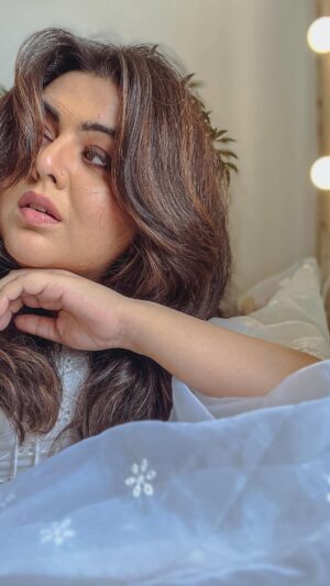 Shafaq Naaz Instagram - 🤍