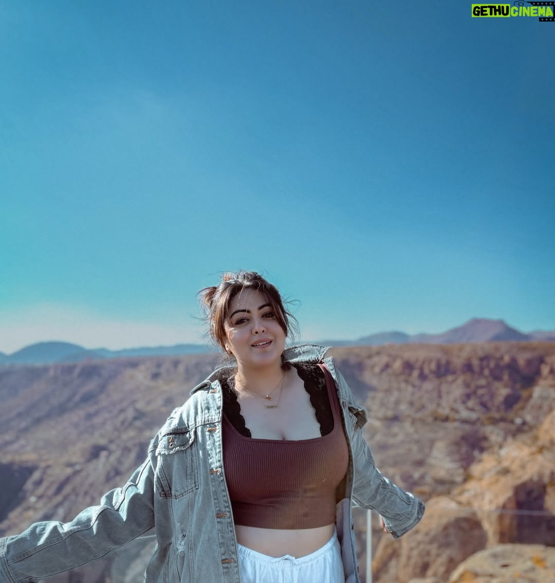 Shafaq Naaz - 55.3K Likes - Main toh bas ice-cream khane gayi thi 🥹