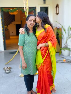 Shalini Balasundaram Instagram - Happiest birthday to the queen of my life! 👑
Honestly, I have no idea what I’d do without you…
Thank you for raising me into the perfectly crazy daughter I am today and for continuing to tolerate all the madness I still bring into your life.
Your patience deserves an award, your love deserves the world, and you deserve the best birthday ever! 💕🎂
