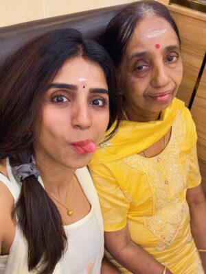Shalini Balasundaram Instagram - Happiest birthday to the queen of my life! 👑
Honestly, I have no idea what I’d do without you…
Thank you for raising me into the perfectly crazy daughter I am today and for continuing to tolerate all the madness I still bring into your life.
Your patience deserves an award, your love deserves the world, and you deserve the best birthday ever! 💕🎂