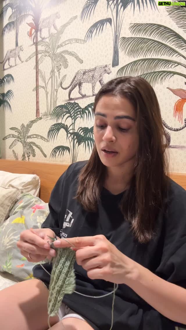 Shalmali Kholgade - 12K Likes - आज बऱ्याच दिवसांनी एक गोड गाणं :)