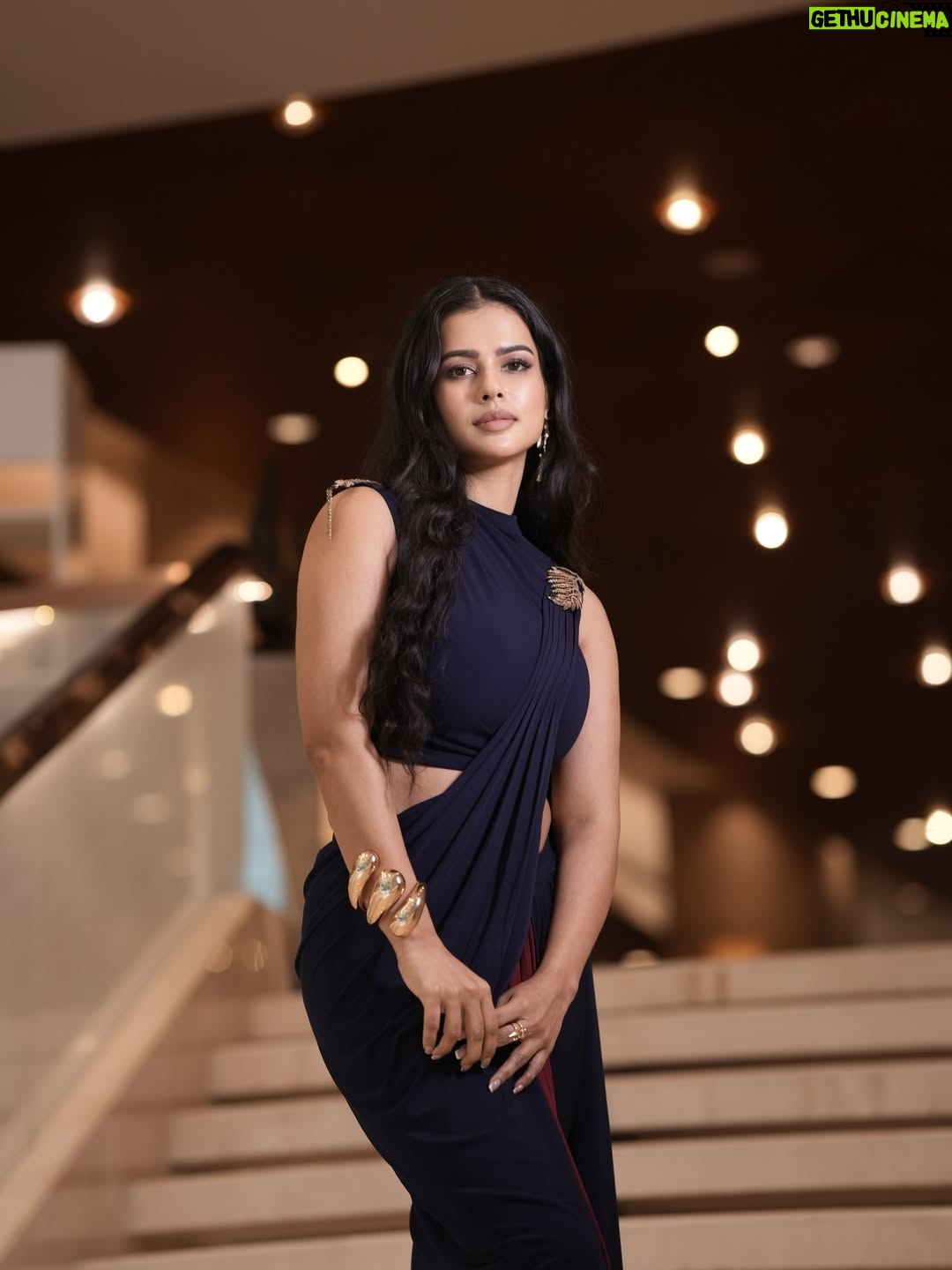 Sharmiela Mandre - 163K Likes - At the press meet of our latest film @thedevilfilm releasing in a theatre near you on December 11 
.
.
.
Outfit : @shantanunikhil 
MUA: @makeupbydeepaknair 
Styled: @hautecouturebyzo 
Shot by : @18mmclicks