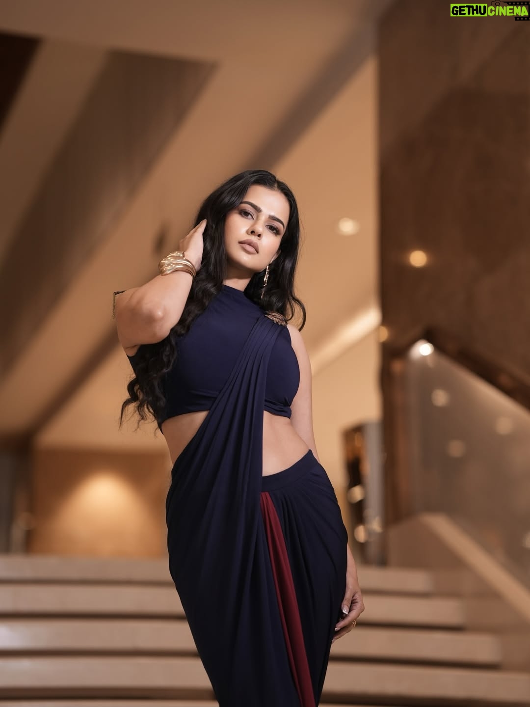 Sharmiela Mandre - 163K Likes - At the press meet of our latest film @thedevilfilm releasing in a theatre near you on December 11 
.
.
.
Outfit : @shantanunikhil 
MUA: @makeupbydeepaknair 
Styled: @hautecouturebyzo 
Shot by : @18mmclicks