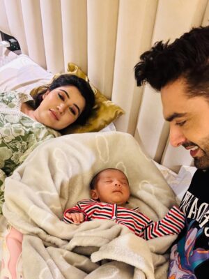 Sheena Bajaj Instagram - Divine  year ty for ur blessings love ❤️ in our life 🧿 @aarush_bajaj_purohit