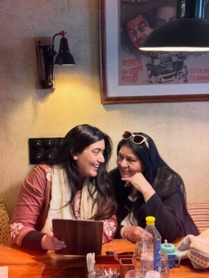 Shireen Mirza Instagram - Weekend wrap 🤍🥰

1. Jaipur winters, warm hearts & us 🤍✨
2. Every father’s dream — my world on my shoulders ☀️
3. Tiny giggles, long drives & mumma’s lap 🚗💛
4. From “no kids” to handling three like a pro — life upgrade unlocked 😄👏
5. Little munchkins, big love 🧸💞
6. Future driver loading… 🚘😎
7. Breakfast tastes better with Nani around ☕🍳
8. Mumma’s love hits different 💕
9. Beti & mumma — pure magic ✨👩‍👧
10. When Hamza gets all the treats (as he should) 😋🍪
11. Spoiling starts early… and we’re guilty already 😌
12. More treats, more smiles — repeat 🔁💛
13. Mumma’s chai time = peaceful vibes ☕🌿
14. Morning feast, full hearts 🍽️✨
15. The real treat Hamza got — endless love 🧿🤍
16. Best MIL — blessings in human form 
17. Attending family function is always special - Nyla’s first birthday
18. All khalas in the house
19. Us just us

#fyp #family #newparents #babyboy #love