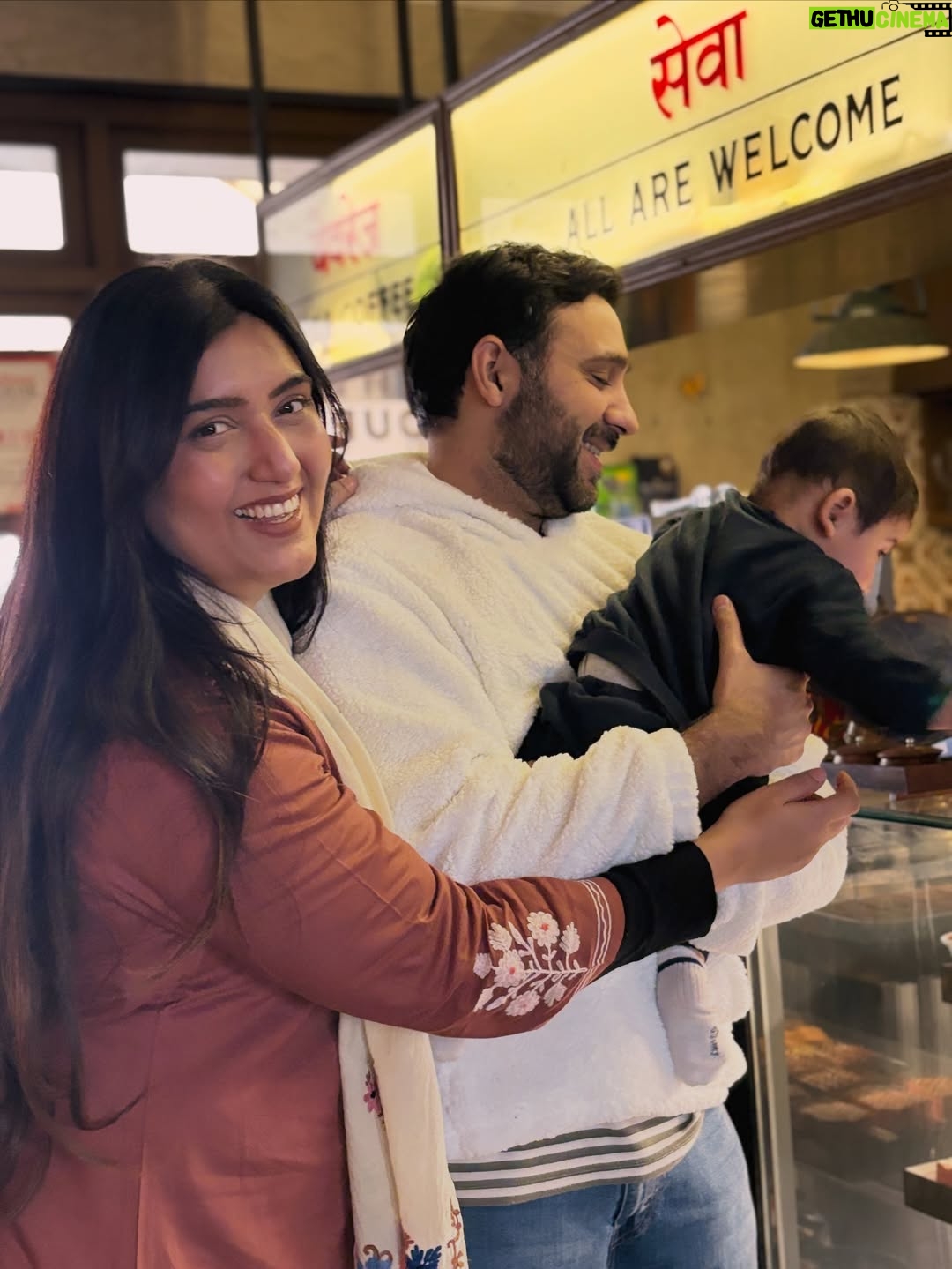 Shireen Mirza - 7.9K Likes - Weekend wrap 🤍🥰

1. Jaipur winters, warm hearts & us 🤍✨
2. Every father’s dream — my world on my shoulders ☀️
3. Tiny giggles, long drives & mumma’s lap 🚗💛
4. From “no kids” to handling three like a pro — life upgrade unlocked 😄👏
5. Little munchkins, big love 🧸💞
6. Future driver loading… 🚘😎
7. Breakfast tastes better with Nani around ☕🍳
8. Mumma’s love hits different 💕
9. Beti & mumma — pure magic ✨👩‍👧
10. When Hamza gets all the treats (as he should) 😋🍪
11. Spoiling starts early… and we’re guilty already 😌
12. More treats, more smiles — repeat 🔁💛
13. Mumma’s chai time = peaceful vibes ☕🌿
14. Morning feast, full hearts 🍽️✨
15. The real treat Hamza got — endless love 🧿🤍
16. Best MIL — blessings in human form 
17. Attending family function is always special - Nyla’s first birthday
18. All khalas in the house
19. Us just us

#fyp #family #newparents #babyboy #love