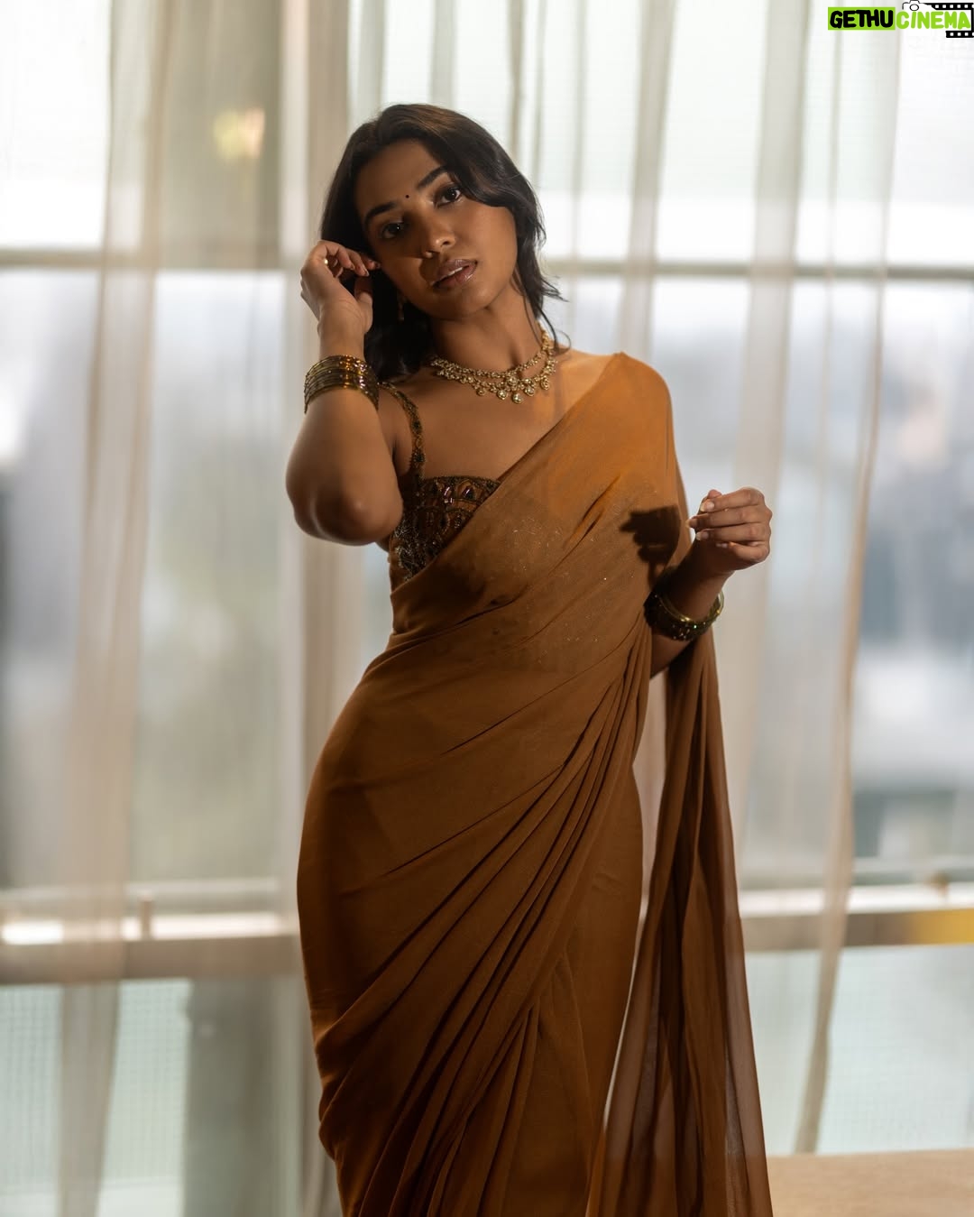 Shivathmika Rajashekar - 51.5K Likes - Nandri ✨

Styled by @shefalideora_ 
Captured by @chinthuu_kliicks
Wearing @ritikaguptaofficial
Jewellery @adorebypriyanka