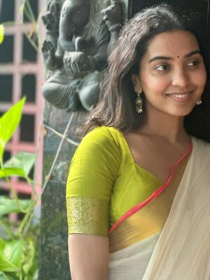 Shivathmika Rajashekar Instagram - 2025 was a roller coaster ride, but made it through with the biggest smiles and the warmest hugs… 
Credits to my people, my family, my friends and all you lovely strangers who keep showing up in my life as angels 🫶🏼
With all the love and well wishes, here is to hoping that 2026 is nothing but peace, joy, good health, good work and everything shiny, sparkly, real, unreal and just magical 🤍✨ 
Love and Light 🤗