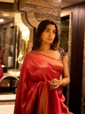Shivathmika Rajashekar Instagram - ♥️

Shot by @ajaybalaji_1997 
Assisted by @_kuppar_