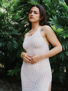 Actress Shraddha Srinath HD Photos and Wallpapers December 2025