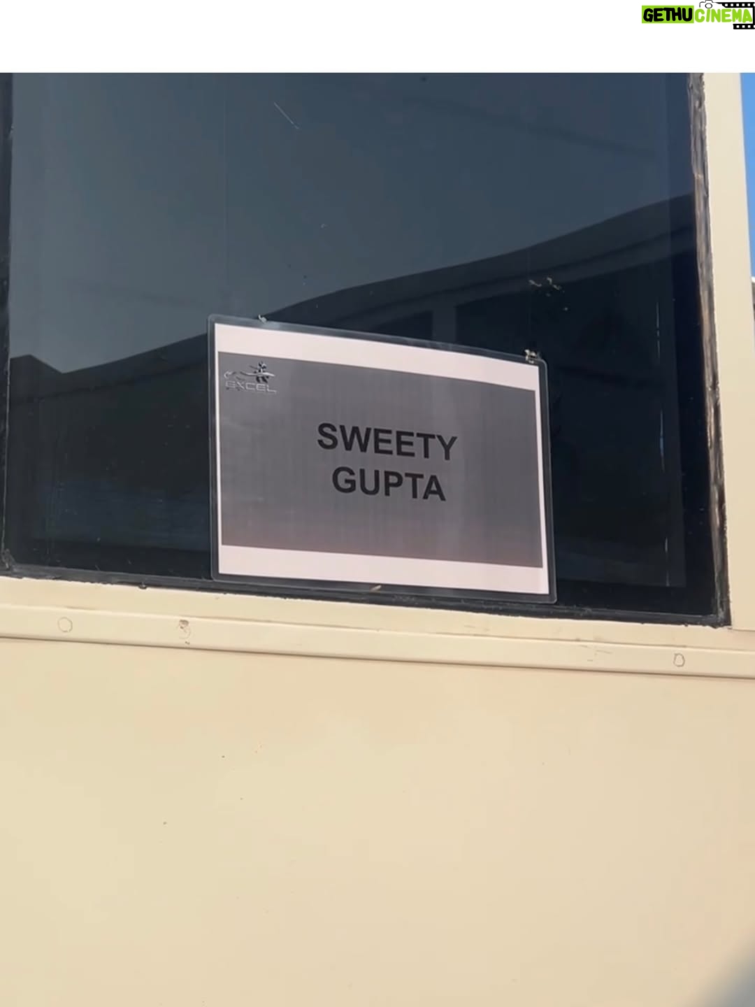 Shriya Pilgaonkar - 386.2K Likes - It’s a wrap ! 🎬
Always the best time with this gang on set ! Reuniting with this team & reliving Sweety Gupta felt so special. Cant wait for you to watch Mirzapur – The Film on the BIG screen. It’s going to be wild 🔥