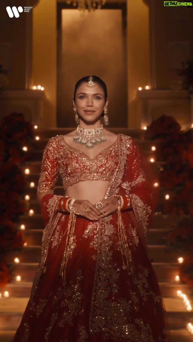 Shriya Pilgaonkar - 79.8K Likes - राजा हिंदुस्तानी से - जो इश्क़ हुआ 💖
पूरी एल्बम - फ़रवरी 20 💿 

नीचे अपने ख्याल लिखना ना भूलें ✍️..

#rajahindustani #joishqhua #ifeelking #shriyapilgaonkar