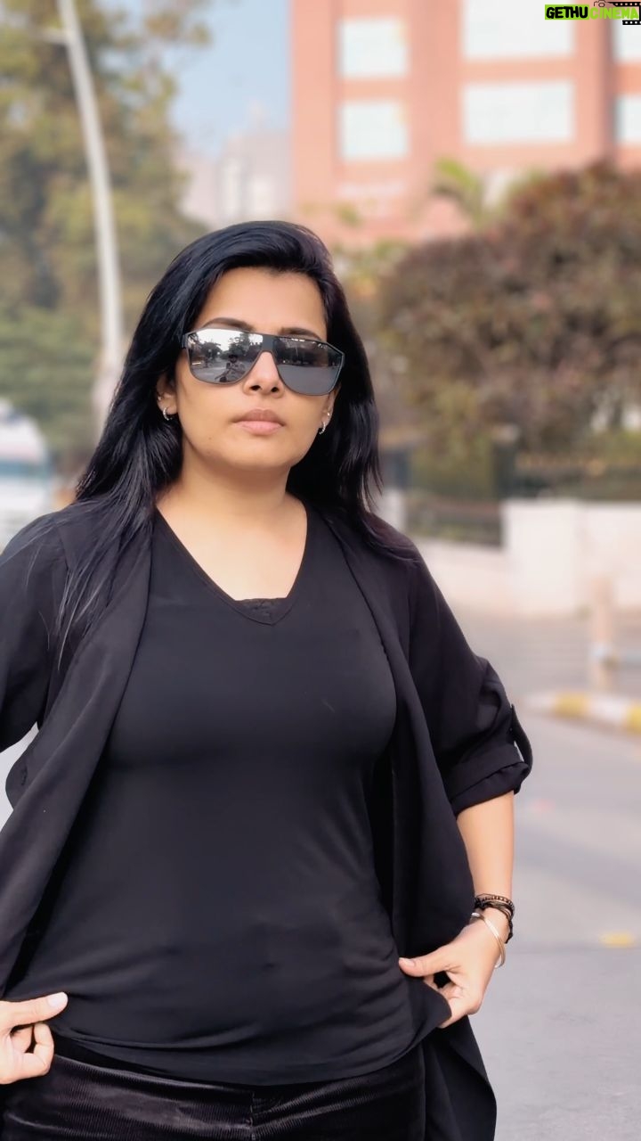 Shruthi Raj - 89.7K Likes - “The most important thing you’ll ever wear is your attitude"

Edit @abhishek.g_a
