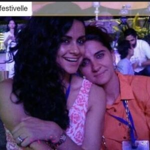 Shruti Seth Instagram - #2016
The year our kids were still tiny and I could carry Alina over my shoulder
Yudi got married we all ended up in the best group photo of the veejays
All my parents were here
Gul and I set up @festivelle
Post which I ended up in my happy place at The Palace Hotel with my favourite and ever so handsome @ninosinh
Danish got malaria and we rang in the new year in the cold but enveloped in love and warmth.
Life moved a little slow, we waited patiently for things and were full of hope.
#2016 #trending #shruphotodiary