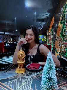 Actress Shruti Sharma HD Photos and Wallpapers January 2026