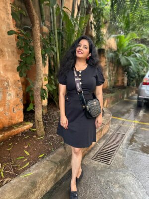 Shubha Poonja Instagram - Sometimes you fall in love ❤️.... with yourself ... and  enjoy the freedom of that ...
