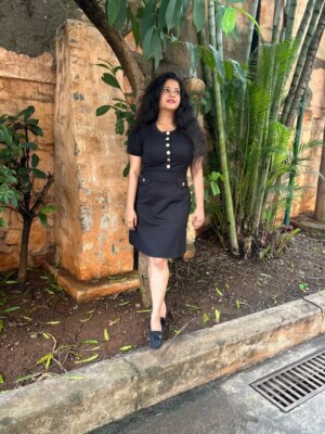 Shubha Poonja Instagram - Sometimes you fall in love ❤️.... with yourself ... and  enjoy the freedom of that ...