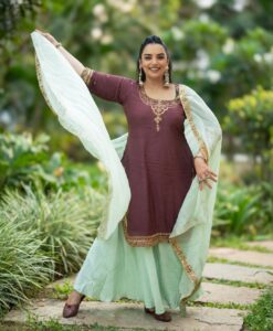 Actress Shweta Menon HD Photos and Wallpapers February 2026