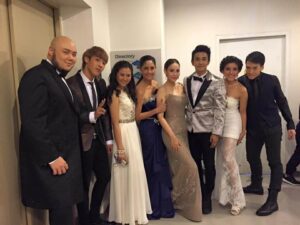 Sinjai Plengpanich Instagram - #2016 กลับมาแล้ว ช่วงชีวิตหนึ่งที่ทำงานหลากหลายมาก ทั้งเบื้องหน้าและเบื้องหลัง ตอนนั้น50พอดีเราว่าเราพอแล้วนะ แต่ก็ยัง!🤣🤣 คุณยังได้ไปต่อค่ะ….