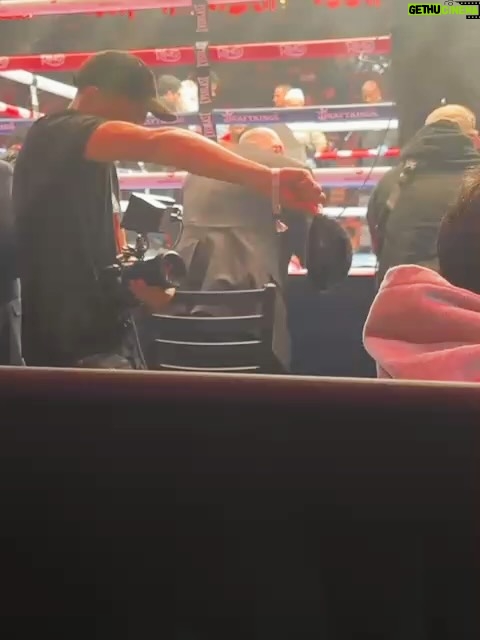 Skye Nicolson - 19.3K Likes - Casually enjoying the fights 👀 @daznboxing @matchroomboxing @ringmagazine #MillerIbeh #StevensonLopez