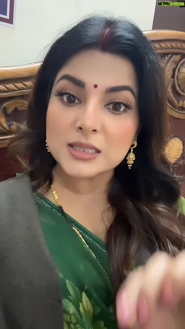 Smrity Sinha - 58.1K Likes - Kaise - kaise log hain yaar 🤯😆
#smritysinha #trending #worklife #instagood #instagram