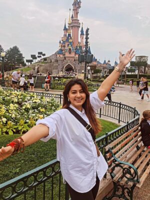 Sneha Instagram - “Some places you visit, some places become a part of you… and this vacation did exactly that.”
Photo dump!!! 🧿🧿🧿🤩🥰

#familytimeisthebesttime❤️ #vacation #loveletlove♥️ #bekind #me&myself❤️
