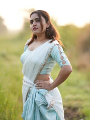 Sonia Singh Instagram - “Growing in silence.”

Costume Designer: @shilpacouture 
📸 @_surya_teja_9