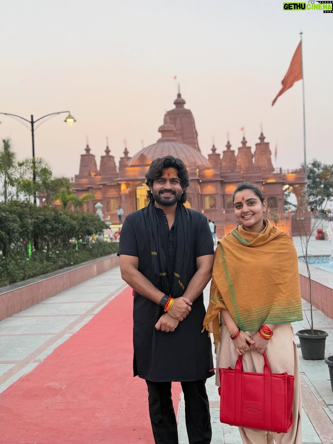 Sonia Singh - 131.4K Likes - Leading the actual life which I always wanted!! Intha kante adrustam aa! 🙏🏻🥹🔱
 Har Har Mahadev
