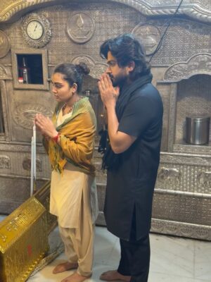 Sonia Singh Instagram - Leading the actual life which I always wanted!! Intha kante adrustam aa! 🙏🏻🥹🔱
 Har Har Mahadev