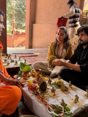 Sonia Singh Instagram - Leading the actual life which I always wanted!! Intha kante adrustam aa! 🙏🏻🥹🔱
 Har Har Mahadev