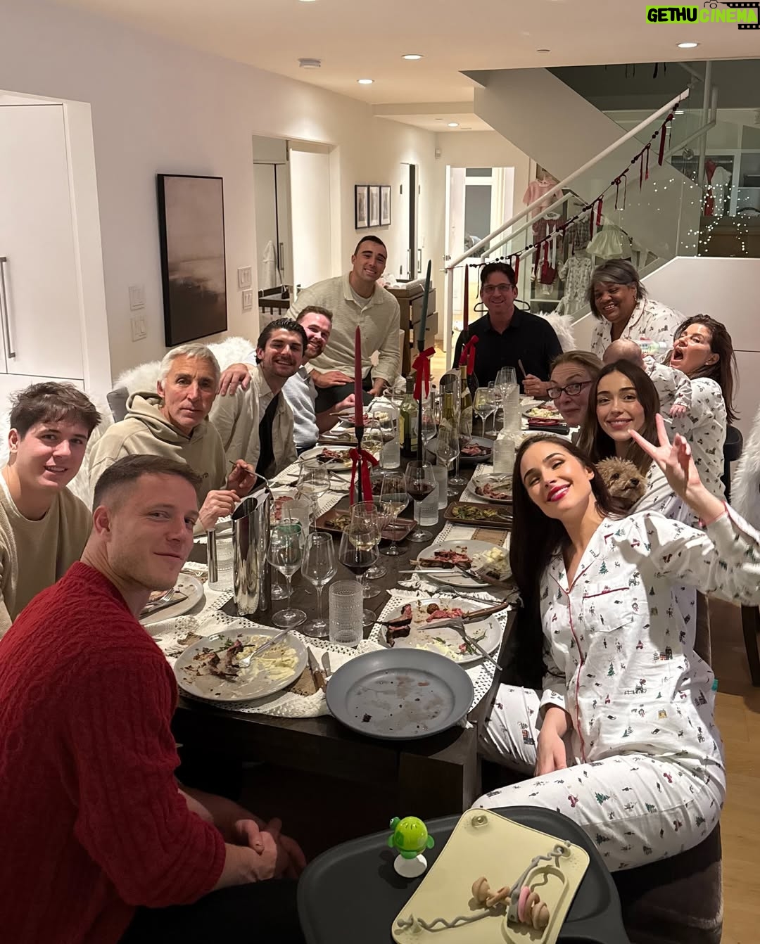 Sophia Culpo - 22K Likes - This post is a week late because I was busy doing puzzles all Christmas vacation and kick starting my resolution to be on my phone less. Grateful to close out the year with my favorite people❤️