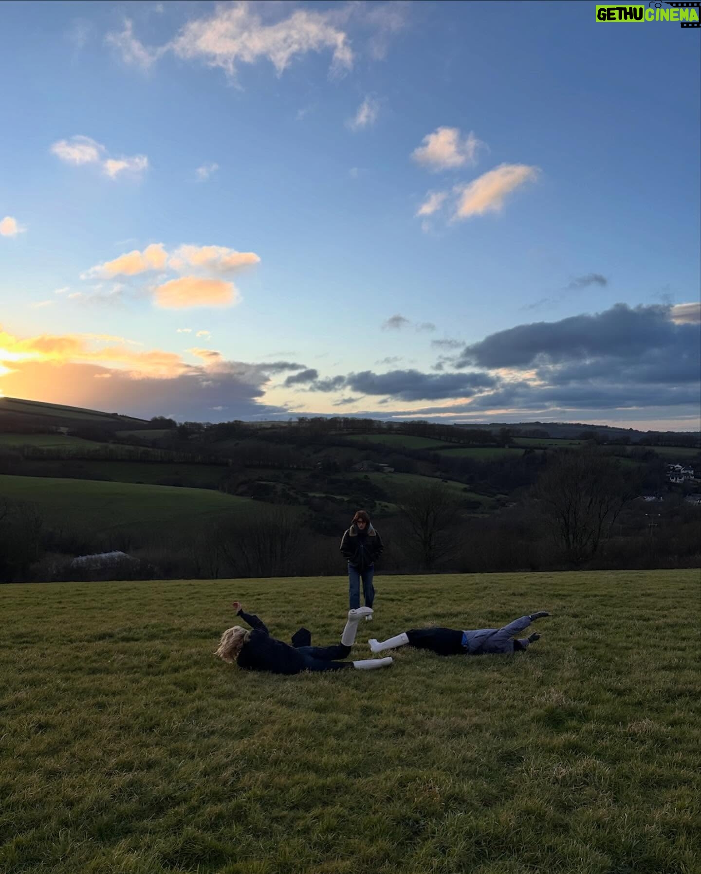 Sophie Simnett - 29.4K Likes - ells got married & gee whizz we had a good time