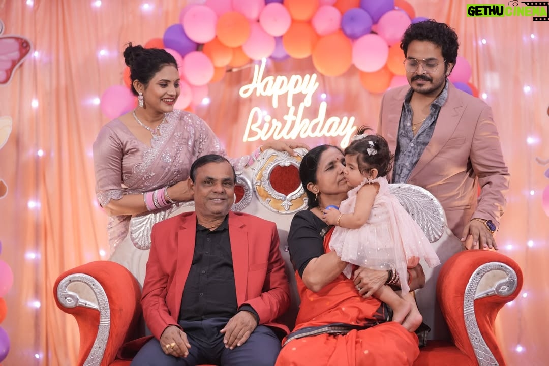 Sradha Panigrahi - 40.1K Likes - Koko With her Bapa-Maa-Aja-Aai - Budhi maa . 
Bada papa - Bada mama - Mamu -Maine
Mausissss & Cousins❤️
.
.
#birthday #koko #1yearcelebration #sradhapanigrahi #ikoko